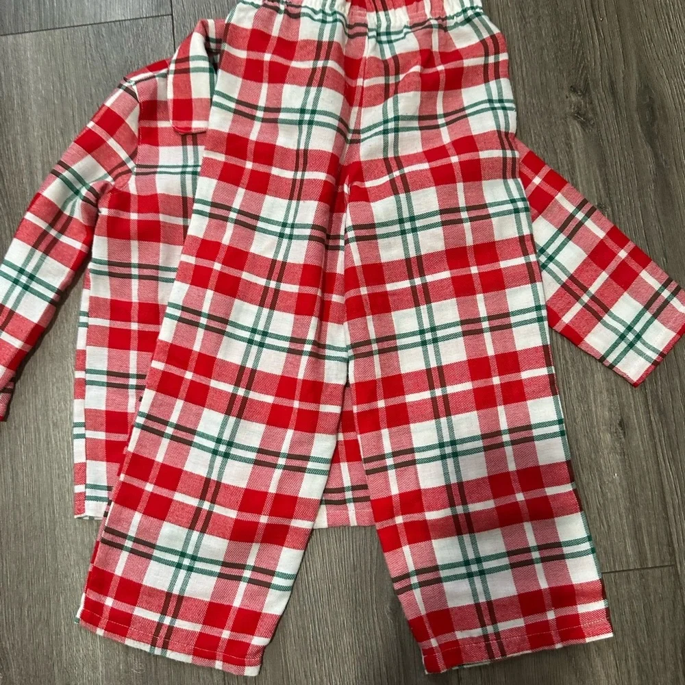 Old Navy Christmas Red, White & Green Plaid Boy Pajama Set